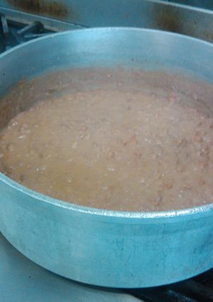 A picture of Refried beans.