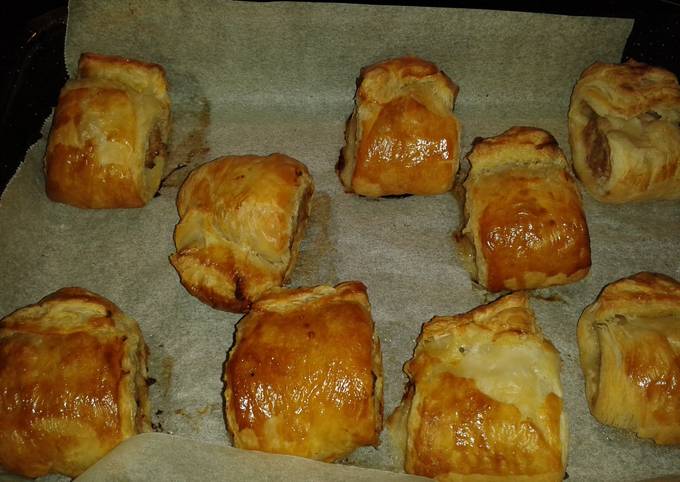 New years eve Sausage Rolls recipe main photo