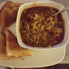 A picture of Chili.