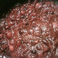A picture of Squiggy's Cranberry Sauce.
