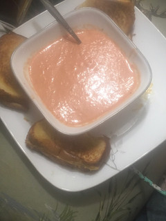 A picture of Tomato soup.