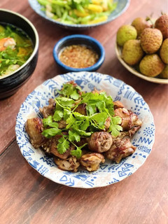 Hình của món Cánh Gà Chiên Mắm.