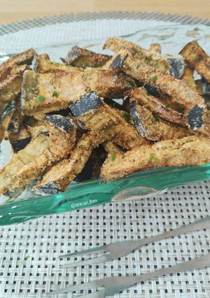 Una foto de Berenjena al ajo y perejil en airfryer