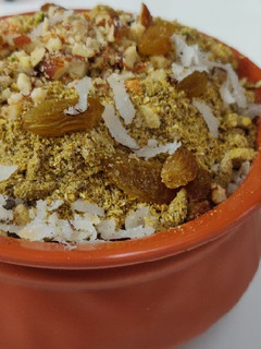 धनिया पंजीरी(dhaniya panjiri recipe in hindi) रेसिपी मुख्य फोटो