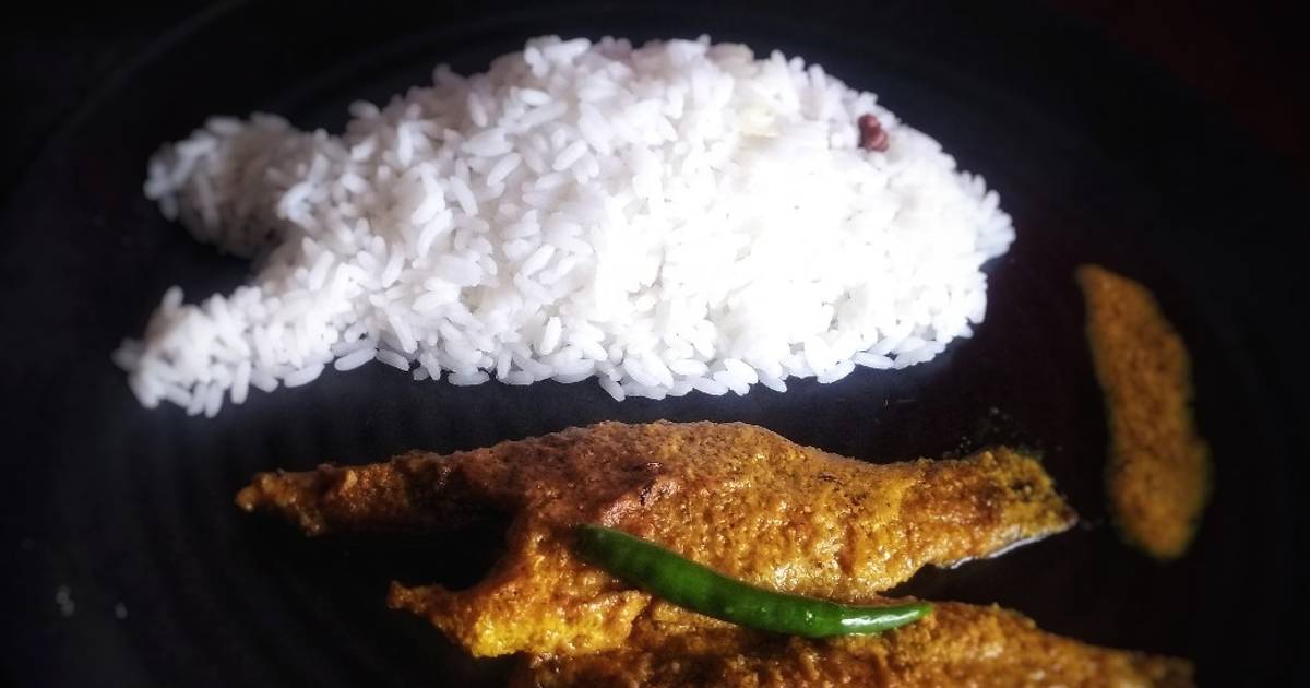 Whole Vetki fish curry with mustard & poppy seeds paste Recipe by