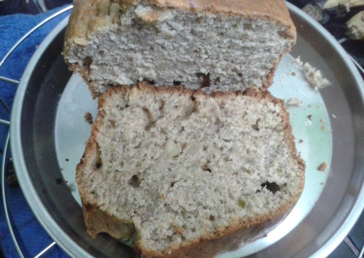 Recipe of Ultimate Nutty Banana bread