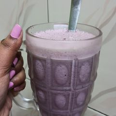 A picture of Blueberry Smoothie.