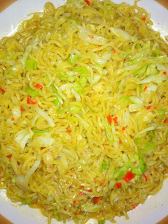 A picture of Cabbage noodles.