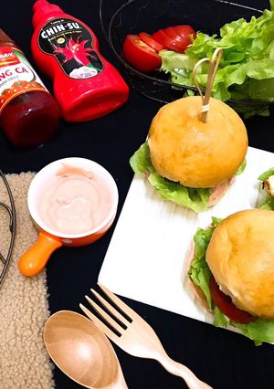 Hình của món Bánh Mì Hambuger (từ nckd).