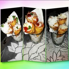A picture of Cone pizza.