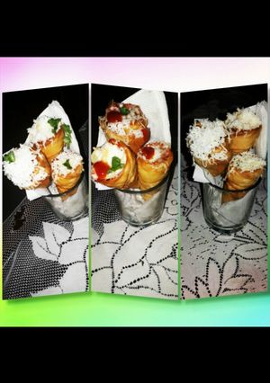 A picture of Cone pizza.