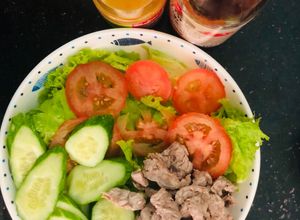 Hình của món Xà lách trộn thịt bò 🥗.