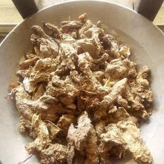 A picture of Homemade ginger, garlic and turmeric paste.