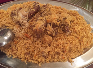 صورة لوصفة رز بخاري باللحم