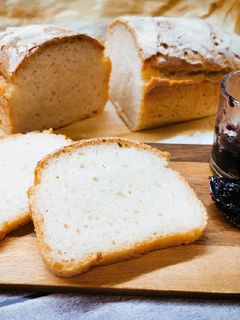 Kovászos forma kenyér gluténmentesen recept fotója