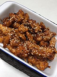 A picture of Garlic Honey Chicken.