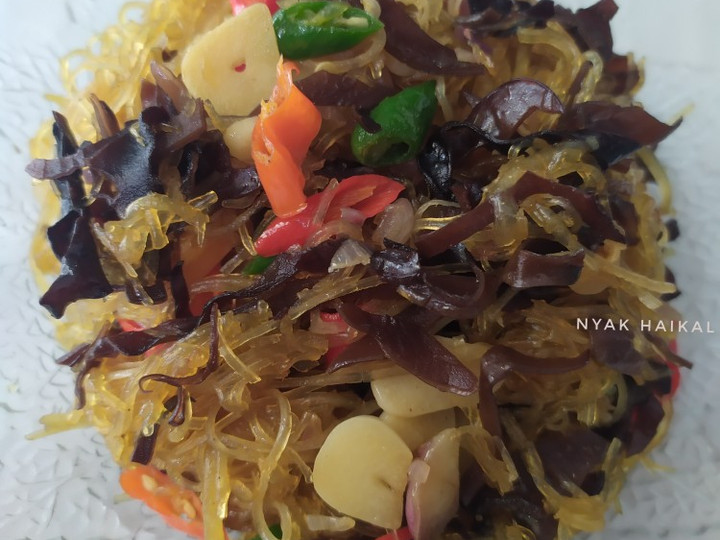 Ternyata ini loh! Resep memasak Oseng Soun Jamur Kuping  nikmat