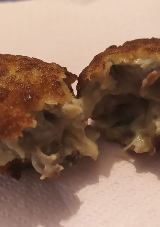 Una foto de Croquetas de berenjenas, champiñones y jamón