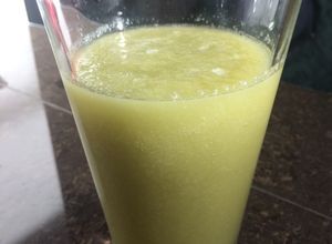 Una foto de Agua fresca de pepino