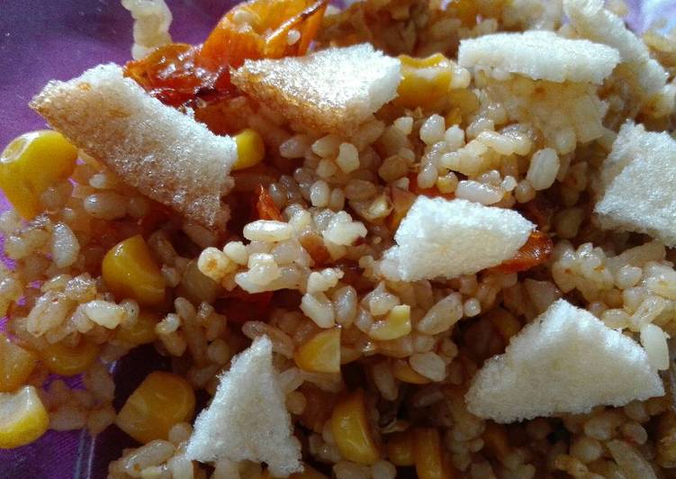 Bagaimana Menyiapkan Nasi Goreng Jagung Manis Anti Gagal