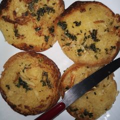 A picture of Garlic bread.
