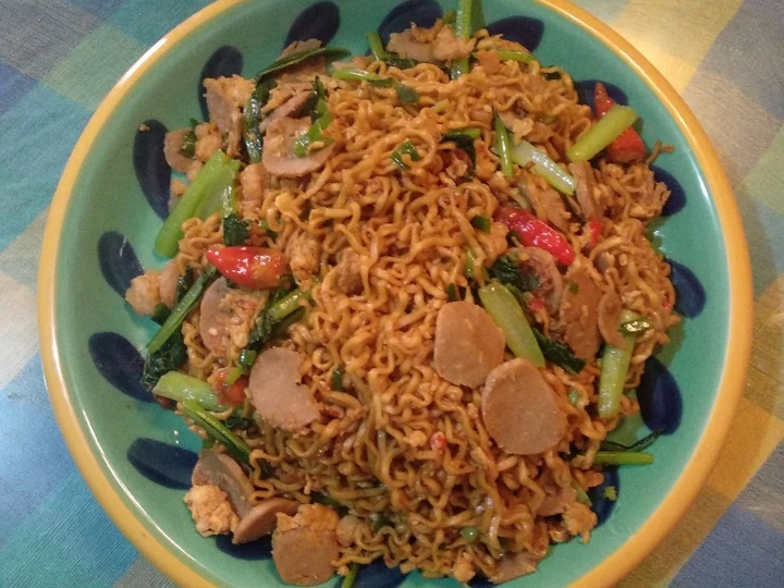 Cara Mudah Membuat Resep Mie Goreng Tek-Tek yang  Bikin Ketagihan Anti Ribet, Bisa Manjain Lidah