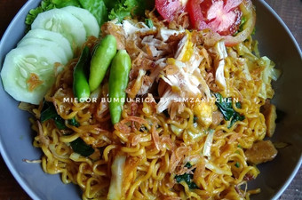 Anti Ribet, Bikin Mie goreng bumbu rica Praktis