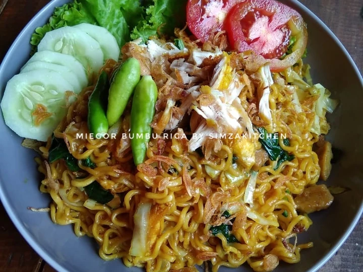 Langkah Mudah untuk Membikin Resep Mie goreng bumbu rica yang Lezat Sekali Anti Ribet, Lezat Sekali