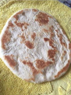 A picture of Flat Bread.