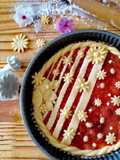 Crostata con marmellata ai frutti misti
