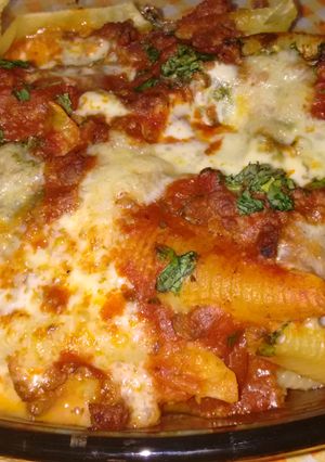Una foto de Pastas conchiglioni 🐚Gratinada