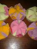 Roti kukus (Steamed sponge cheerfull)