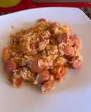 Arroz con salchichas