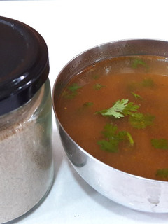 கொள்ளு பொடி மற்றும் கொள்ளு(ரசம்) சூப் செய்முறை முக்கிய புகைப்படம்