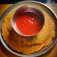 A picture of Oats Semolina pancakes.