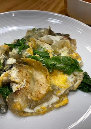 A picture of Taiwanese Oyster Omelet.