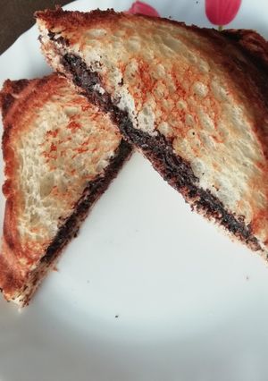 A picture of Chocolate Sandwich.