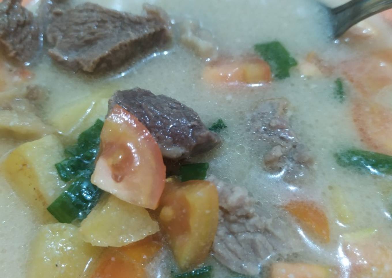 Soto daging kuah santan