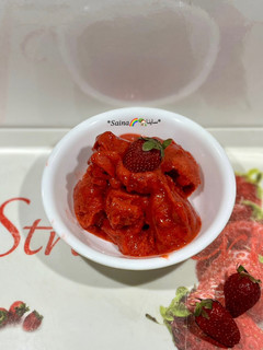 عکسی از دستور سوربه (بستنی یخی) توت فرنگی🍓 strawberry sorbet