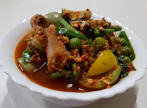 รูปของ แกงป่าไก่สับ+เครื่องใน #อาหารไทยง่ายๆ