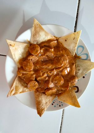 Una foto de Salchichas enchipotladas🌶️🔥