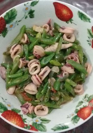 Foto resep Tumis Cumi Simple #BikinRamadanBerkesan #Day8