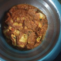 A picture of Paneer butter masala restaurant style.