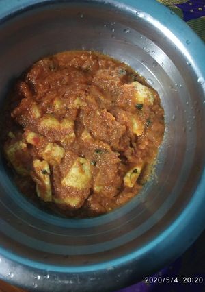 A picture of Paneer butter masala restaurant style.