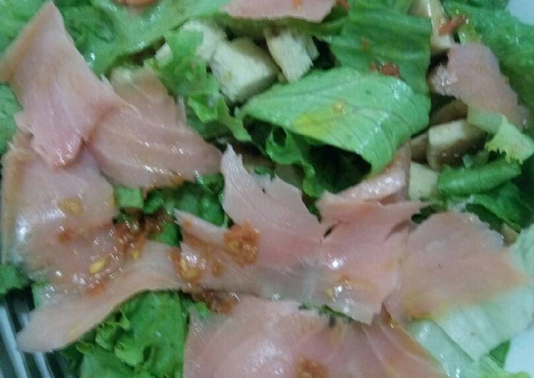 Recipe of Favorite Salmon Salad in Carrot Ginger Dressing