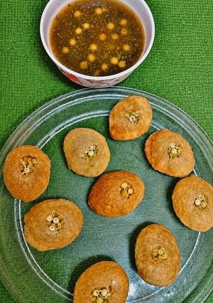 A picture of Pani Puri sprout.