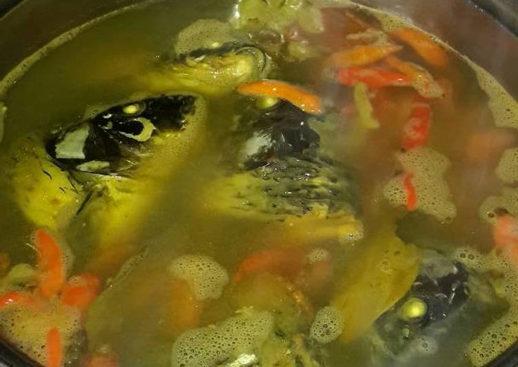 Bagaimana memasak Sayur ikan mas Lezat