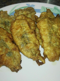 Una foto de Boquerones rellenos de pimientos de piquillo