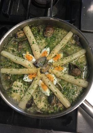 Una foto de Merluza en salsa verde