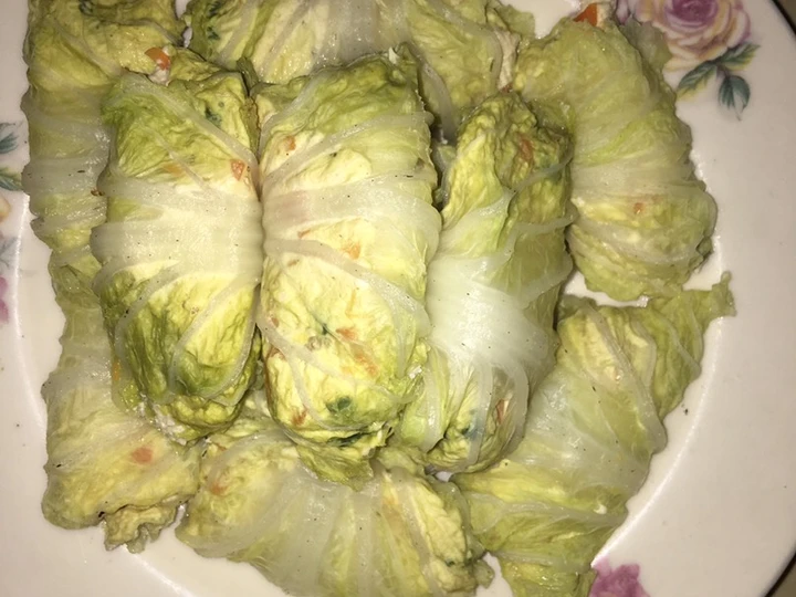 Cara Mudah Membuat Resep Sawi gulung isi tahu yang  Bikin Ketagihan Anti Ribet, Bisa Manjain Lidah